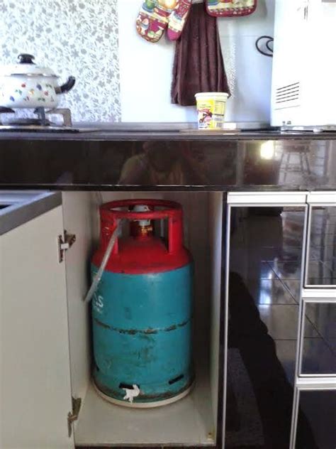 cooking gas cylinder cabinet india